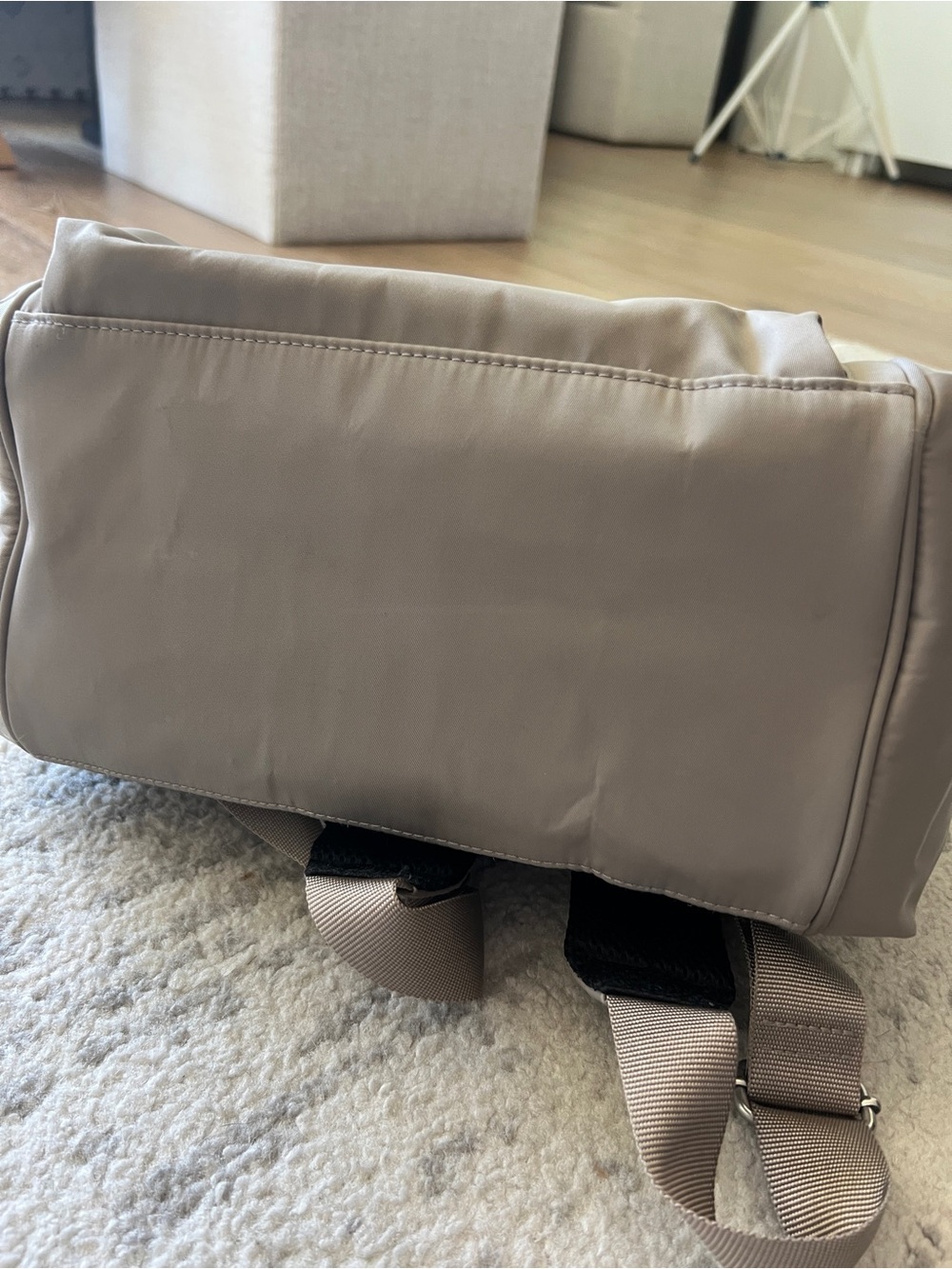 Baggallini Women’s Soho Laptop Taupe Backpack - Picture 3 of 5
